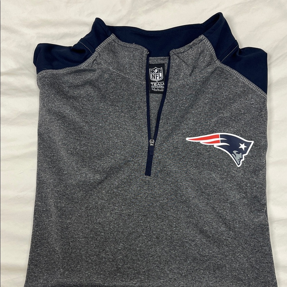 NFL Patriots Navy and Gray Pullover